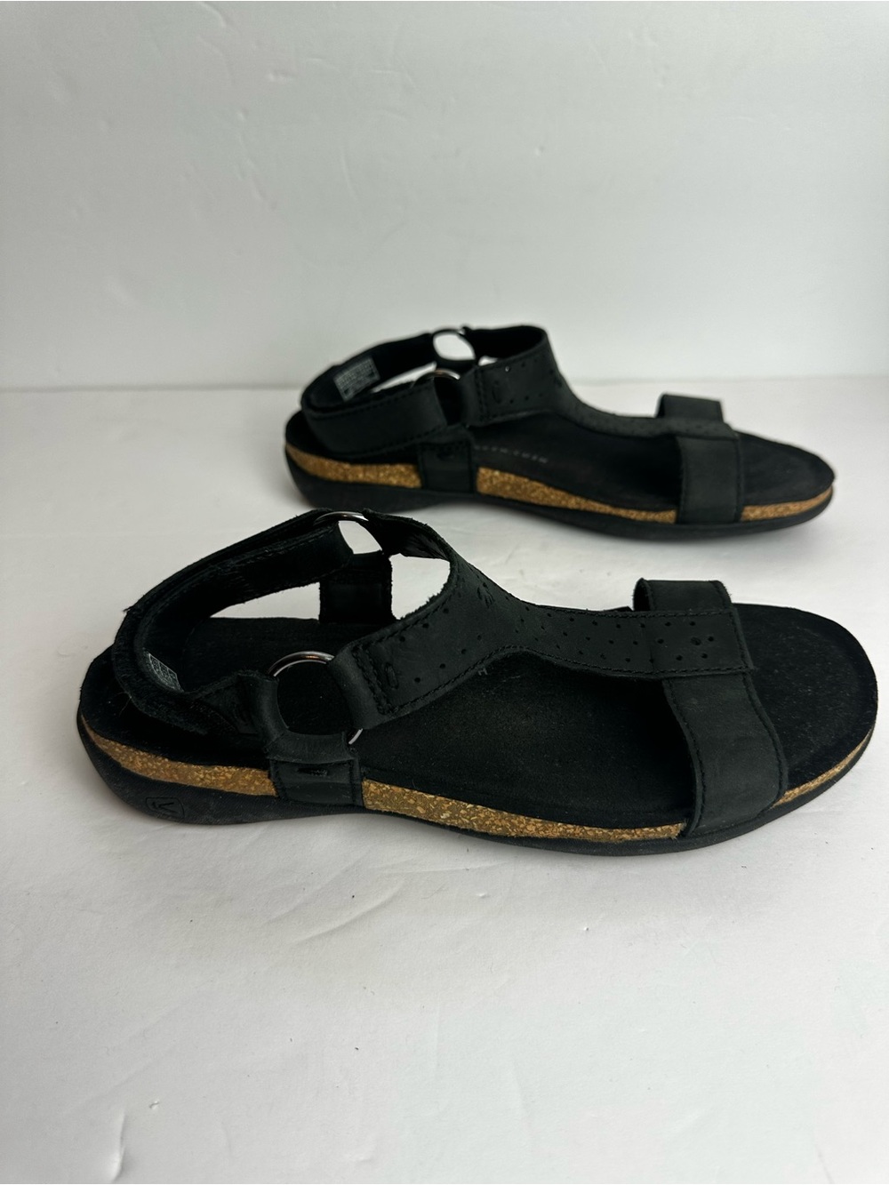 Keen Kaci Ana T-Strap Sandals Women's Size 7.5 EU 38 Shoes Black Adjustable - Picture 2 of 9